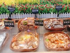 -新艺自助美食城(中山路店)