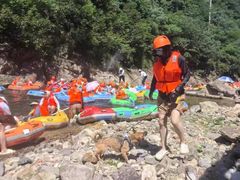 -安吉龙王山峡谷漂流