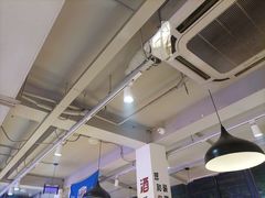 大堂-新疆烧烤王(广灵店)