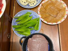 -沸炉重庆老火锅(军事博物馆店)