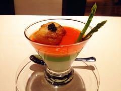 雪岭红梅映松露-香港城市花园酒店