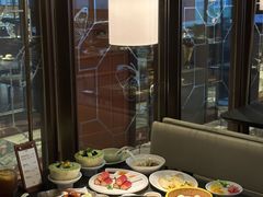 -蝴蝶里·粤菜·点心(滨江龙湖店)