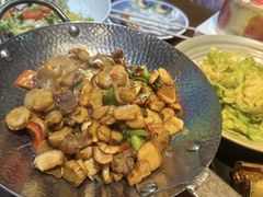 -雀舞云南菜(天津天河城购物中心店)