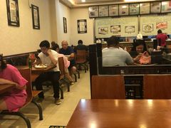 大堂-小姜锅贴(凤凰街店)