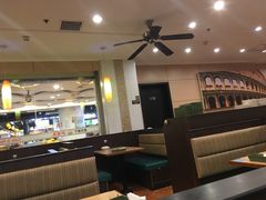 大堂-萨莉亚意式餐厅(星海广场店)