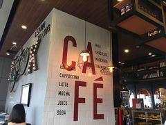 -西西弗书店&矢量咖啡(静安大悦城店)