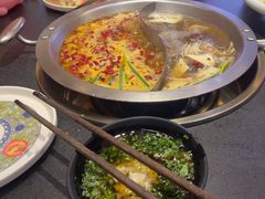 -沸炉重庆老火锅(军事博物馆店)