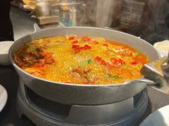 -万重锦·人文川菜馆(骡马市店)