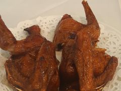 红烧乳鸽-海宝酒家(中山四路店)