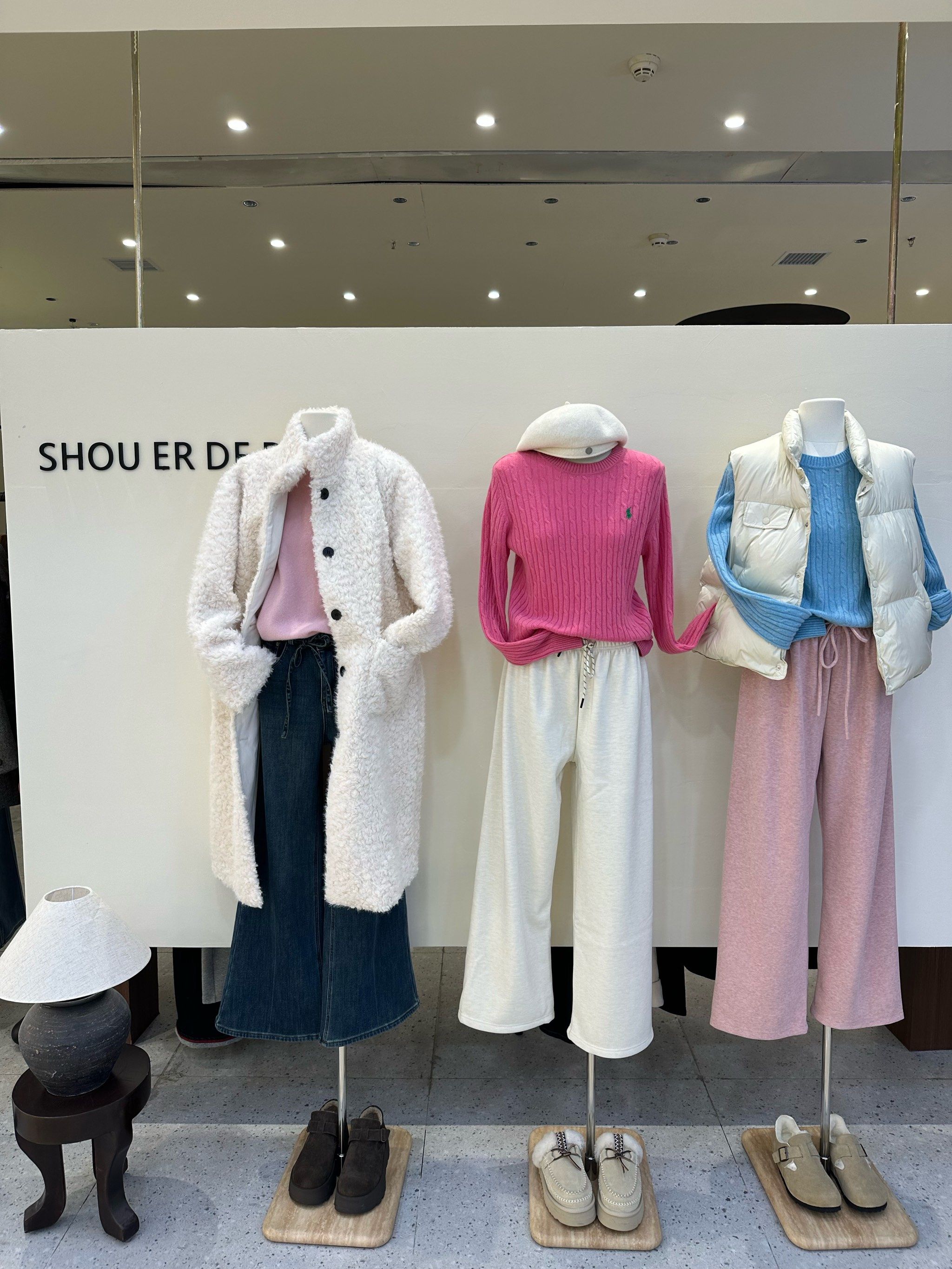 极简风女装最流行女潮流简约风