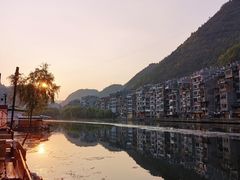 -古城苗家土菜馆(河景餐厅店)