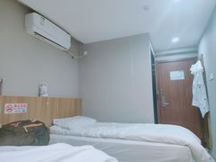 -迷你酒店(北京广渠门内地铁站店)