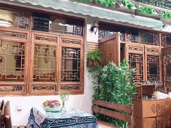 -丽江庭院·云南野生菌·海鲜火锅(鼓楼四合院店)