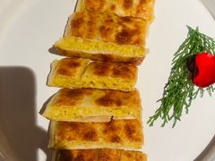 大黄黏米饼-奉天小馆·非遗东北菜(沈阳万象城店)