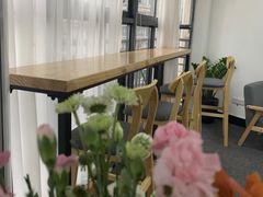 -两知·自习室(三峡广场总店)