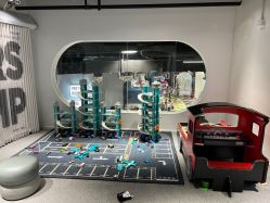 -MINI MARS KIDS CLUB亲子家庭中心(长宁天山店)