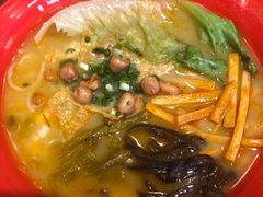 -柳城小巷螺蛳粉(厚街店)