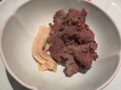 -左庭右院鲜牛肉火锅黑金店(陆家嘴中心店)