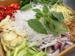 -官塘陈记鱼生·潮汕砂锅粥·牛肉火锅(潮枫路总店)