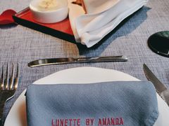 -弦月窗LUNETTE BY AMANDA(复兴路店)