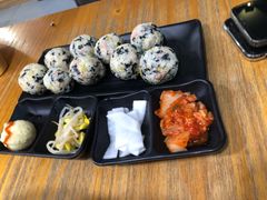 -吾里.春川家韩国料理(万达店)