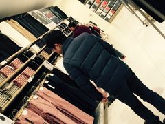 -优衣库(红谷滩万达店)