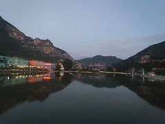 -百里峡七彩艺术小镇