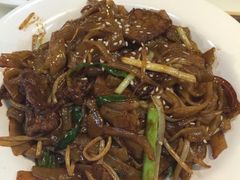 -新大咀港式茶餐厅(宝山万达店)