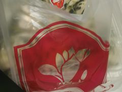 -白玉兰食品甜凤店(合生汇店)