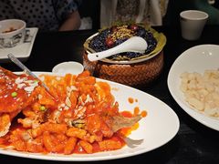 -吴越荣记苏州菜·松鼠桂鱼 100% 活鱼现做(月光码头店)
