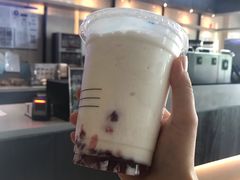 小雪荔枝瑞纳冰-瑞幸咖啡(亿城国际中心店)