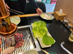 -臻牛烤肉