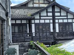 -星巴克臻选(成都宽窄巷子店)