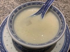 民国美龄粥-南京大牌档(凯德1818店)