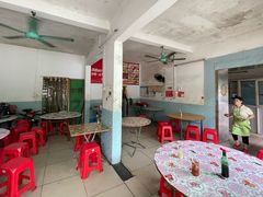 -灵山卢梅燕粉店