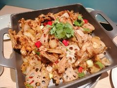 -精悦蓉(松江万达广场店)