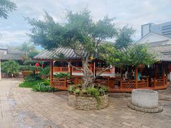 -香麒园·过桥米线·南湖雅宴