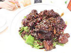 砂锅黑鸭-龚兴城鱼羊吉·家传湖北菜(苗栗路总店)