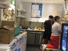 -CoCo都可(湖滨银泰店B区店)