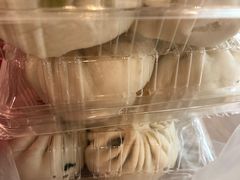 -白玉兰食品甜凤店(合生汇店)