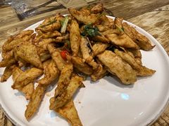 看家茄子-熏酱小酒馆榆林镇筋饼(南棵二道街店)