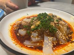 -渝信川菜 · 川味家常菜(财富购物中心店)