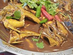 -鸿亨泰杂鱼馆(港馨家园店)