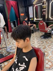 -豪帅男士理容馆