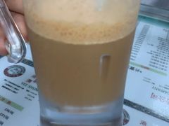 鲜奶冲红茶-义顺牛奶公司