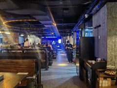 -麦凯伦烧烤·精酿超级工厂店(金桥总店)