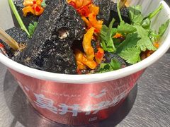 -黑色经典臭豆腐·湖南特产(步行街店)