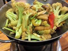 干锅花菜-花麦地溪边小厨(天台国清寺入口店)