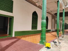 -艾提尕尔清真寺
