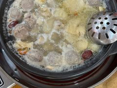 -濠轩阁特色生蚝火锅(水湾路店)